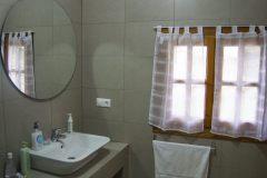 7-bano-arriba-scaled